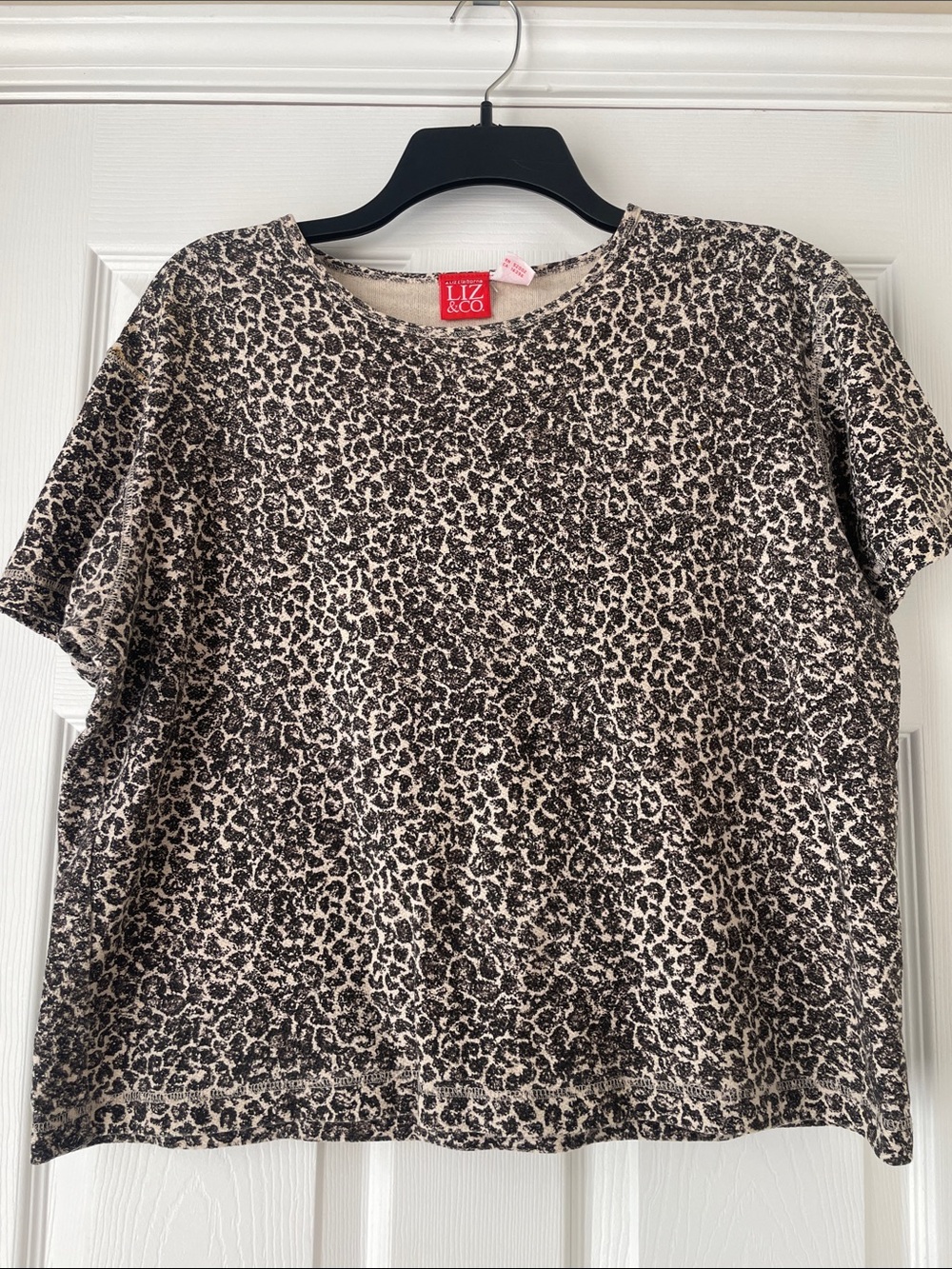 Liz & Co Animal Print Short Sleeve Top Size Large